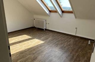 Wohnung mieten in Liselottestraße, 55469 Simmern, Dachgeschosswohnung Nähe Schulzentrum