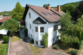 Doppelhaushälfte kaufen in 97828 Marktheidenfeld, Charmante Doppelhaushälfte mit Einliegerwohnung und Terrasse