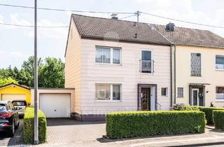 Doppelhaushälfte kaufen in 53842 Troisdorf, Doppelhaushälfte auf schönem Grundstück in Oberlar!