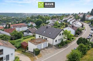 Mehrfamilienhaus kaufen in 72488 Sigmaringen, Sigmaringen - 360°|Gepflegtes Dreifamilienhaus mit Garagen in begehrter Lage und herrlicher Aussicht in Sigmaringen