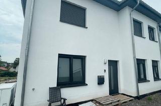 Doppelhaushälfte kaufen in 65428 Rüsselsheim, Rüsselsheim am Main - Doppelhaushälfte 160 m² Rüsselsheim