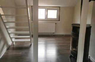 Wohnung kaufen in 74564 Crailsheim, Crailsheim - Charmante Dachgeschoss-Maisonette 4,5 Zimmer renoviert top Lage