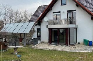 Haus kaufen in 37355 Niederorschel, Niederorschel - Haus für Handwerker und junger Familie in Schlotheim