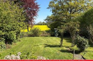 Wohnung kaufen in 22964 Steinburg, Ruhige ETW mit Hauscharakter, ca. 900m² eigenem Grundstück, Solar, Garage+Carport in ruhiger Lage!