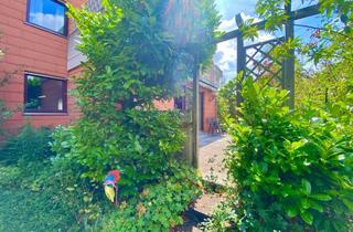 Wohnung kaufen in 97082 Zellerau, Charmante 4-ZKB-Wohnung im Erdgeschoss mit großem Garten, seniorengerecht – ruhige Lage!