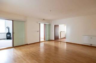 Wohnung kaufen in 27777 Ganderkesee, *** RIESIGE WOHNUNG - eigener DACHBODEN - eigener KELLER - eigenes TREPPENHAUS - DACHTERRASSE ***