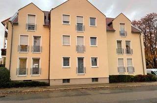 Wohnung kaufen in Paul-Seydel-Straße 14a, 09212 Limbach-Oberfrohna, Dachgeschosswohnung mit Balkon und Garage