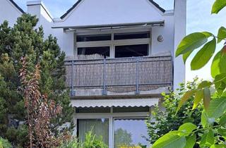 Wohnung mieten in Fällerwasser 32b, 37581 Bad Gandersheim, Attraktive und gepflegte 2-Zimmer-Dachgeschosswohnung mit geh. Innenausstattung, Balkon und EBK