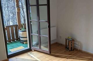 Wohnung mieten in Harfenstraße 17, 91054 Burgberg, Helle 3-Zimmer-Wohnung mit EBK und Balkon – Zwischenmiete von August bis Januar
