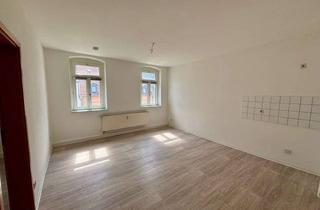 Wohnung mieten in Lerchenstraße 12, 09669 Frankenberg, Gemütliches Wohnen im Dachgeschoss