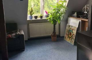 Wohnung mieten in Alter Bremer Weg 41, 29223 Celle, Außergewöhnliche, innenstadtnahe 2-Zimmer Dachgeschosswohnung mit Fachwerk zu vermieten