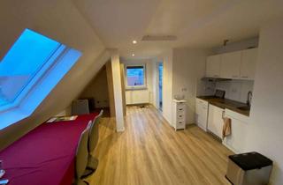 Wohnung mieten in Hauptstr. 83, 72800 Eningen, Moderne 2,5 Zimmer Dachgeschosswohnung in Eningen