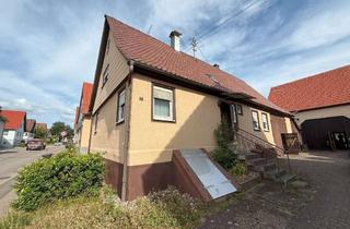Einfamilienhaus kaufen in 75242 Neuhausen, Renovierungsbedürftiges Einfamilienhaus mit großzügiger Scheune und idyllischem Garten
