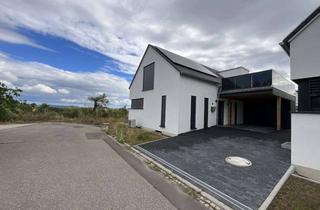 Einfamilienhaus kaufen in Steinhauerweg 17, 74199 Untergruppenbach, Einmalige Aussicht auf die Burg Einfamilienhaus (Neubau) Top Lage