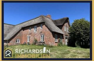 Haus kaufen in 25924 Klanxbüll, Sylt zum Greifen nah! Repräsentatives, reetgedecktes Anwesen mit Weitblick