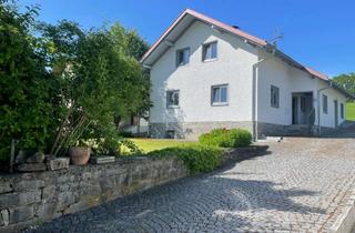 Haus kaufen in 94481 Grafenau, Charmantes Haus mit Garten in Grafenau OT Haus im Wald – bereit für neue Ideen