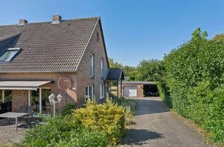 Doppelhaushälfte kaufen in 38442 Sülfeld, Charmante Doppelhaushälfte mit großem Grundstück in Wolfsburg-Sülfeld – Wohnen in naturnaher Lage