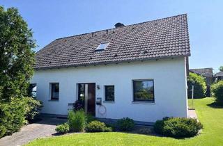 Haus kaufen in 59964 Medebach, / Wohlfühl-Zuhause in toller Lage!