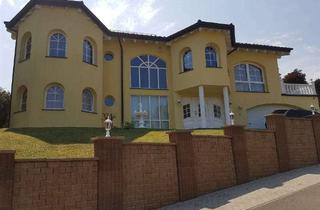 Villa kaufen in 66885 Altenglan, Top gepflegte, exklusive Villa in ruhiger Wohnlage