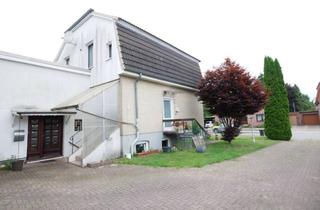 Haus kaufen in 25469 Halstenbek, Halstenbek, beliebte Lage - Wohnhaus mit 3 Wohnungen