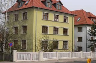 Haus kaufen in 99869 Tüttleben, Repräsentatives Vierfamilienhaus in ruhiger Anliegerstraße in Gotha-West