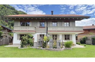 Haus kaufen in 83324 Ruhpolding, Attraktives Landhaus der Extraklasse in traumhafter Wohnlage Nähe Golfplatz