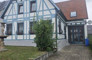 Haus mieten in Schäferstraße 14, 72351 Geislingen, 2100 € - 220 m² - 9.0 Zi.