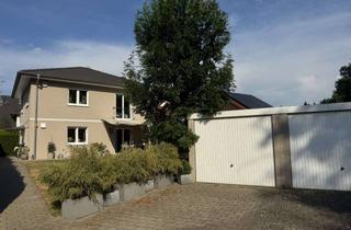 Haus mieten in 87700 Memmingen, Lichtdurchflutetes neuwertiges Haus mit fünf Zimmern, EBK und zwei Garagen in Memmingen