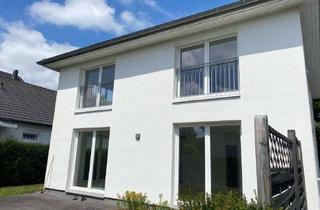 Haus mieten in 22459 Niendorf, 4,5-Zimmer, Einfamilienhaus mit Garten in Hamburg-Niendorf
