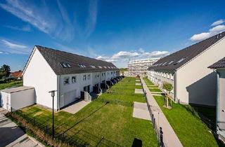 Haus mieten in David-Friedländer-Weg 109, 13057 Falkenberg, Reihenhaus mit eigenem Garten in Falkenberg