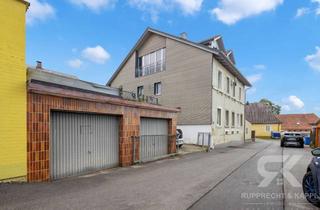 Wohnung kaufen in 92685 Floß, Willkommen über den Dächern von Floß: Kernsanierte Dachgeschosswohnung mit Weitblick in ruhiger Lage
