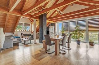Wohnung kaufen in 92685 Floß, Willkommen über den Dächern von Floß: Kernsanierte Dachgeschosswohnung mit Weitblick in ruhiger Lage
