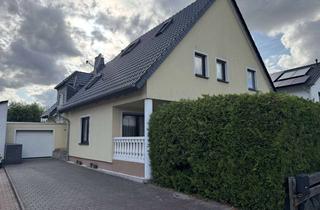 Haus mieten in Friedrich-Engels-Straße 38, 65428 Rüsselsheim, Geräumiges, preiswertes und modernisiertes 8-Zimmer-Einfamilienhaus mit geh. Innenausstattung