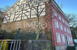 Anlageobjekt in 42277 Oberbarmen, **Stilvoll investieren: Denkmalgeschütztes Altbaujuwel**