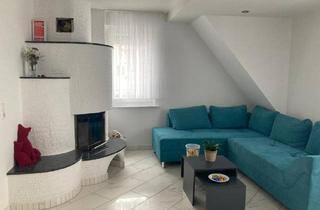 Wohnung mieten in 72770 Reutlingen, Reutlingen - Liebevolle 3er Frauen WG