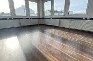 Büro zu mieten in 82152 Planegg, Planegg / Martinsried - Großzügiges, gepflegtes Fünf-Raum-Büro in Martinsried