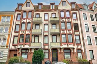Wohnung mieten in Munketoft 32, 24937 Flensburg, Großzügige 2-Zimmer-Altbauwohnung, Stadtnah, Dielenfußboden, moderne EBK