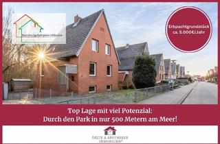Einfamilienhaus kaufen in 23570 Lübeck / Travemünde, Lübeck / Travemünde - Top Lage mit viel Potenzial: Durch den Park in nur 500 Metern am Meer!