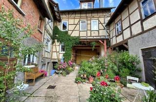 Haus kaufen in 99986 Oberdorla, Oberdorla - Fachwerktraum mit Geschichte - Charmanter Dreiseitenhof mit vielseitigem Wohnkonzept!