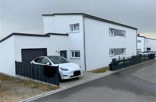 Doppelhaushälfte kaufen in 93142 Maxhütte-Haidhof, Maxhütte-Haidhof - DHH zu Verkaufen
