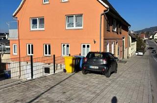 Mehrfamilienhaus kaufen in 78665 Frittlingen, Frittlingen - Mehrfamilienhaus mit 2.040 m² Grundstück
