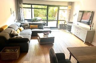 Wohnung kaufen in 28355 Bremen, Bremen - Großzügiges lichtdurchflutetes Split-Level-Haus von Privat