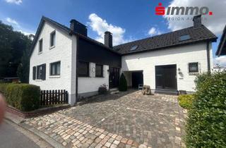 Haus kaufen in 52477 Alsdorf, Alsdorf - Frei stehendes Zweifamilienhaus in einem ruhigen, begehrten Wohnviertel
