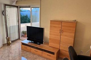Wohnung mieten in 71229 Leonberg, Leonberg - Modern möblierte 2,5 Zimmer Wohnung im Zentrum von Leonberg mit Balkon