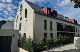 Wohnung kaufen in 85221 Dachau, Charmantes Dachgeschossjuwel mit Altstadtblick – 3-Zimmer-Wohntraum am Fuße der Dachauer Altstadt