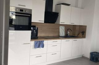 Wohnung mieten in Rheinstraße 60, 53844 Troisdorf, Exklusive 2-Zimmer-Dachgeschosswohnung mit geh. Innenausstattung mit Balkon und EBK in Troisdorf