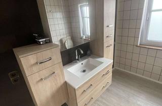 Wohnung mieten in Wiesenweg 12, 97837 Erlenbach, Ansprechende und vollst. renovierte 4,5-Zimmer-Wohnung mit lux. Innenausstattung mit EBK
