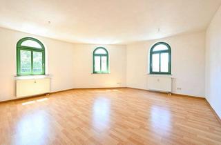Wohnung mieten in Gießerstraße 33, 09130 Sonnenberg, Charmante 1-Raum-Wohnung im Dachgeschoss mit Fernblick in Chemnitz – Ihr neues Zuhause!