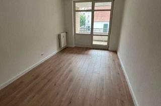 Wohnung mieten in Speicherlinie 11, 24937 Altstadt, Großzügige, sanierte 2-Zimmer-Wohnung mit Balkon zum Innenhof zum 16.08.2025 neu vermietbar!