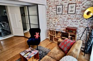 Lofts mieten in Moissistraße 26, 12489 Adlershof, Möblierte 1-Zimmer-Altbauwohnung mit Galerie und Loft-Charme in Berlin-Adlershof